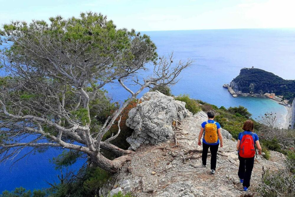 Trekking In Liguria Il Meraviglioso Sentiero Del Pellegrino Da